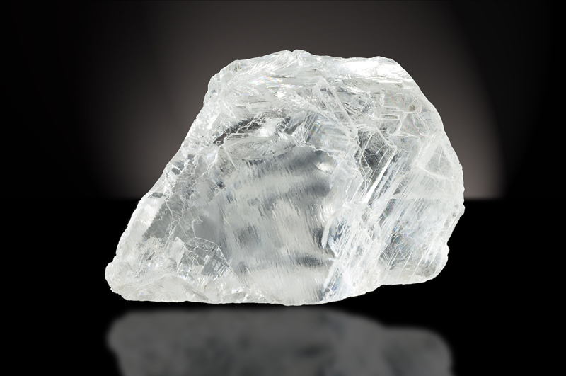 the-Cullinan-Diamond-uncut---replica